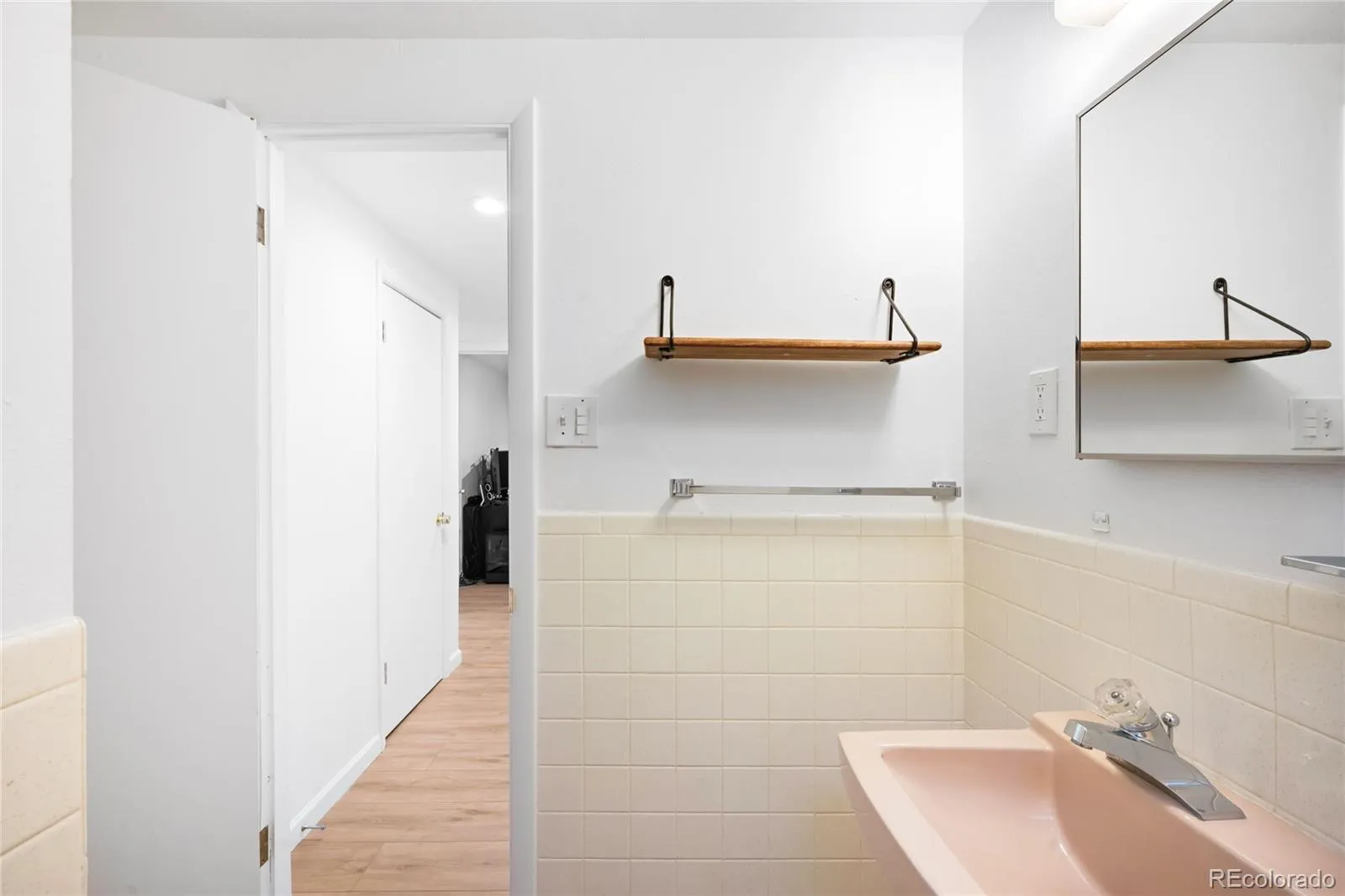 443 S Niagara Street Denver CO 80224 MLS #REC8470366 05142026235035 1600 35