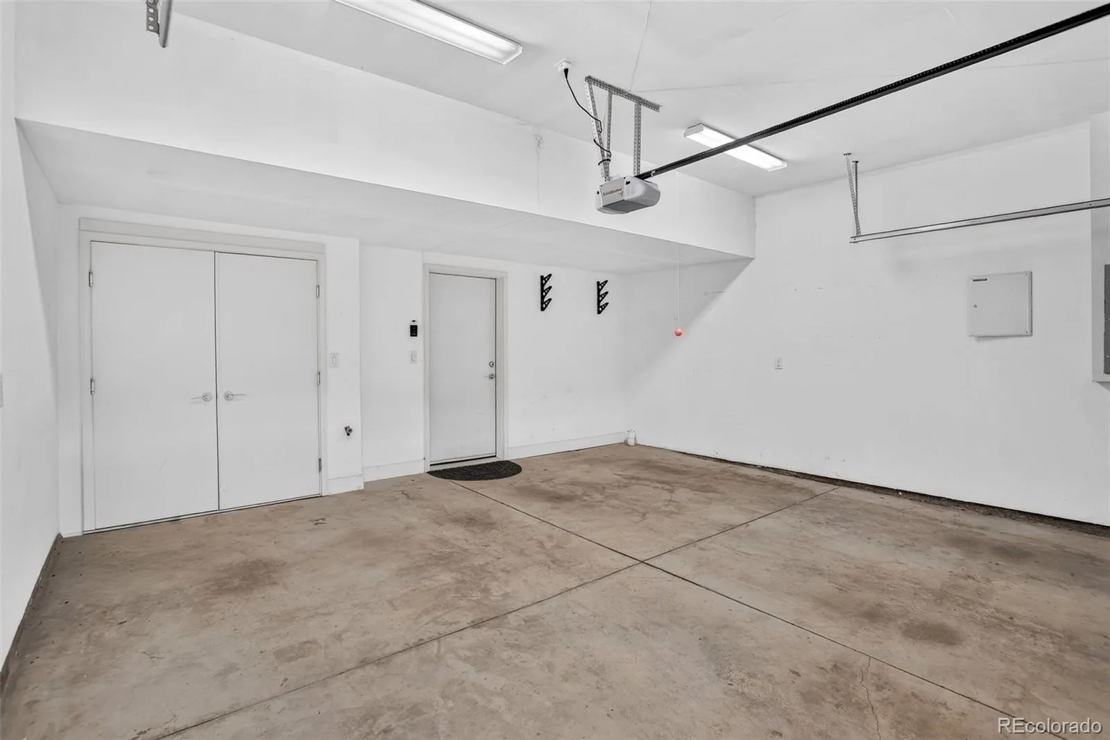 2412 W 44th Avenue Denver CO 80211 | MLS #REC8470649 08282026164739 1600 39