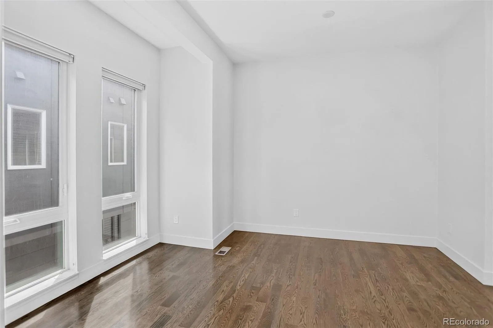 2412 W 44th Avenue Denver CO 80211 | MLS #REC8470649 08282026164739 1600 9