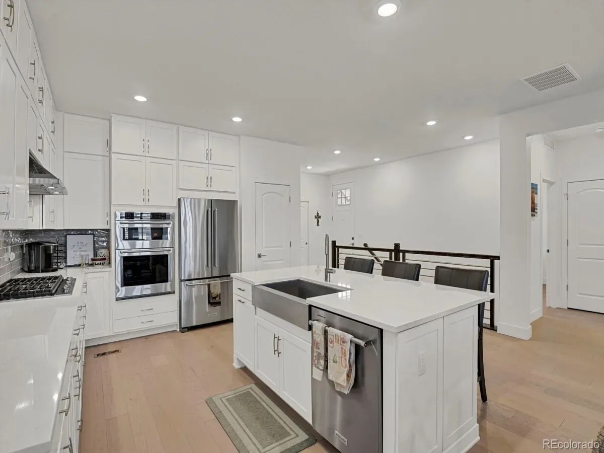 17323 W 93rd Place Arvada CO 80007 | MLS #REC8471178 03132026063528 1200 25