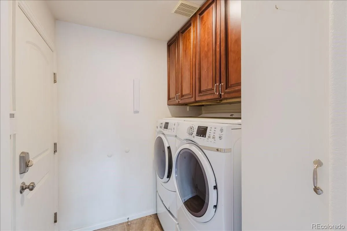 04172026220755 1200 10