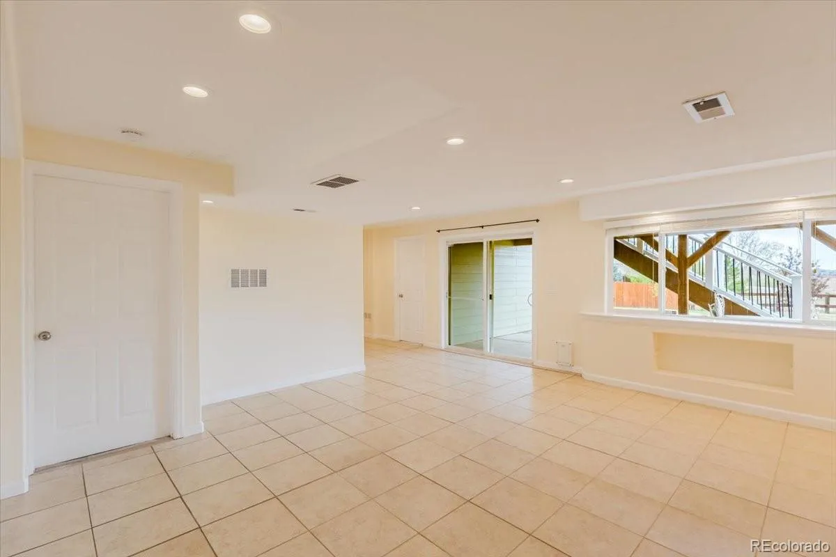 04172026220755 1200 21