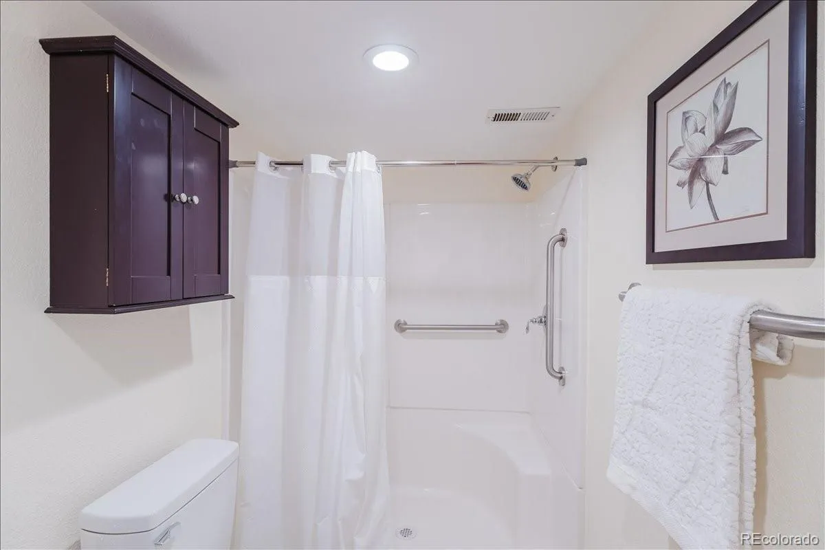 04172026220755 1200 31