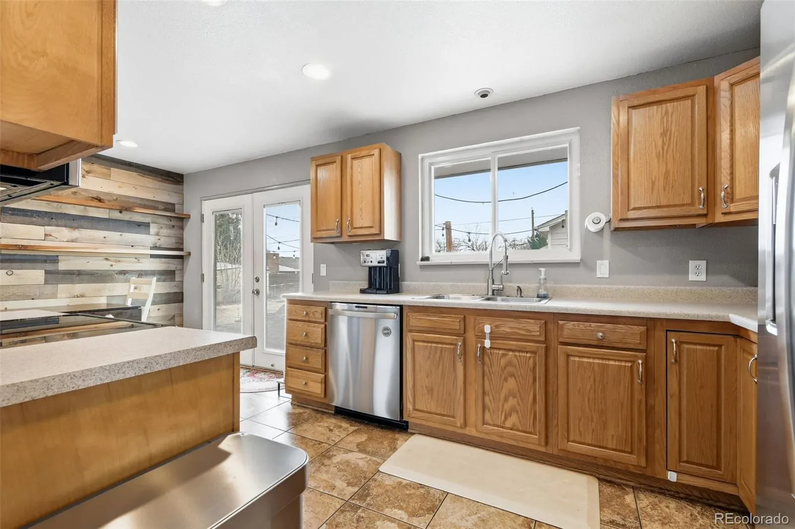 03192026213459 1600 10