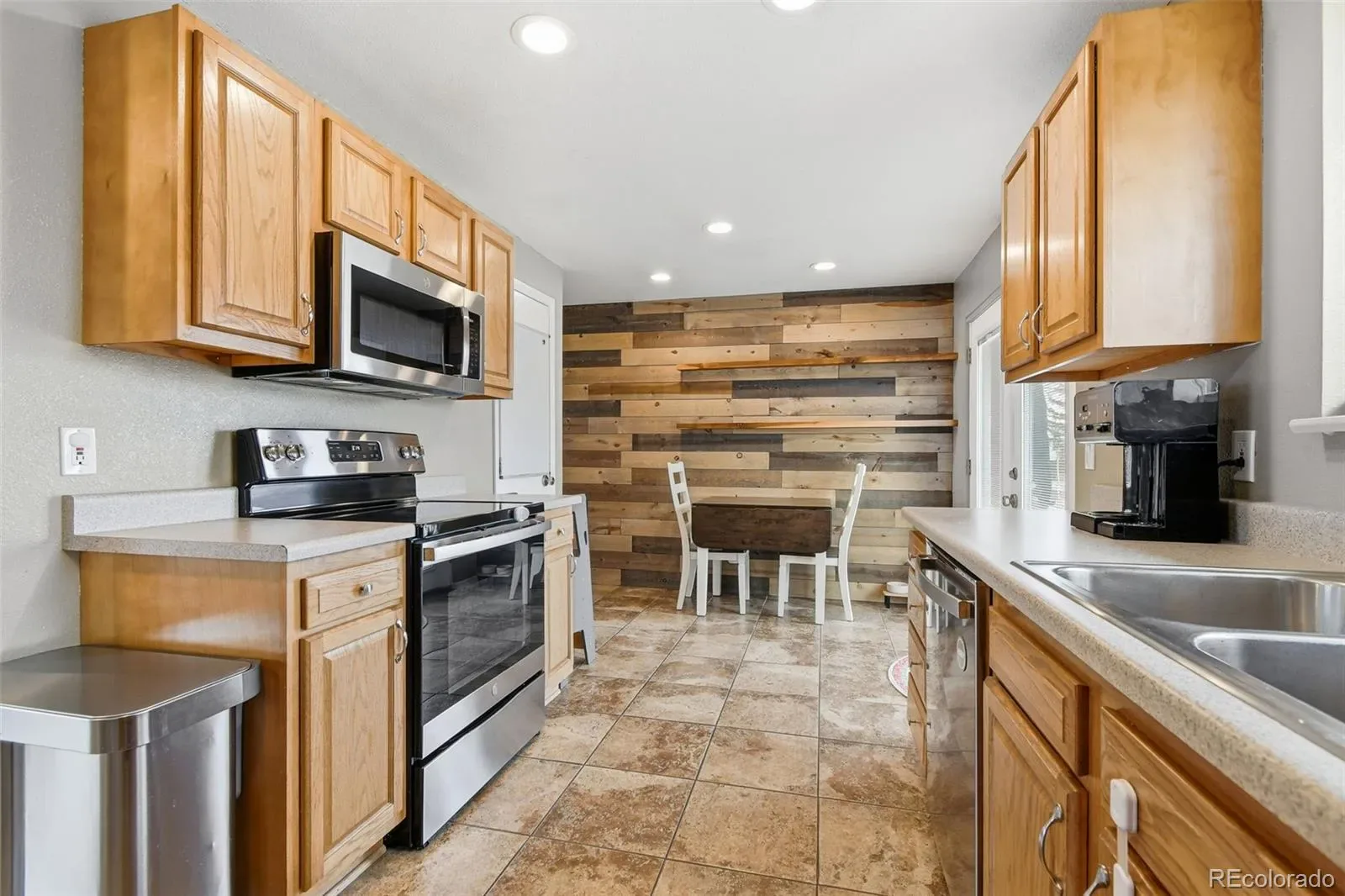 03192026213459 1600 12