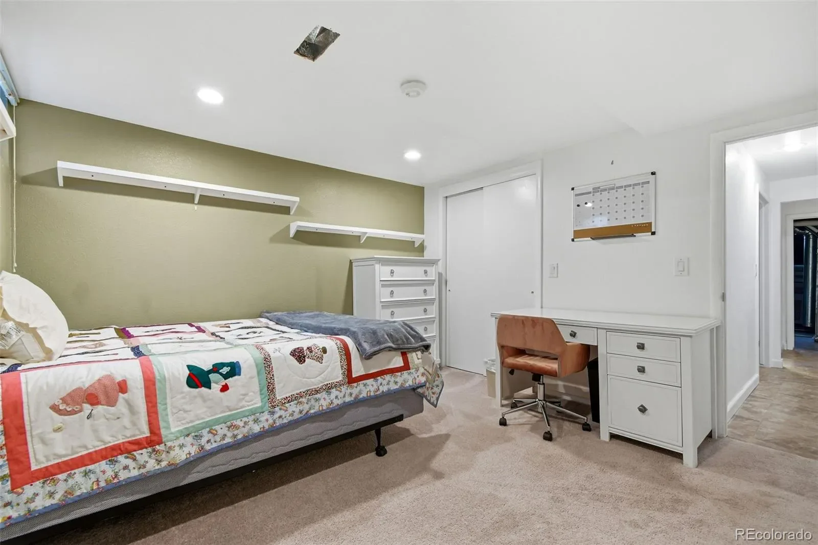 03192026213459 1600 25