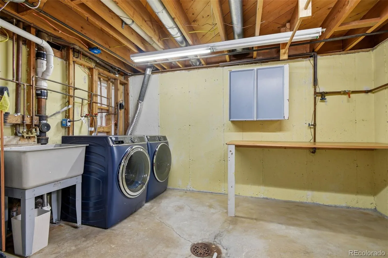 03192026213459 1600 27