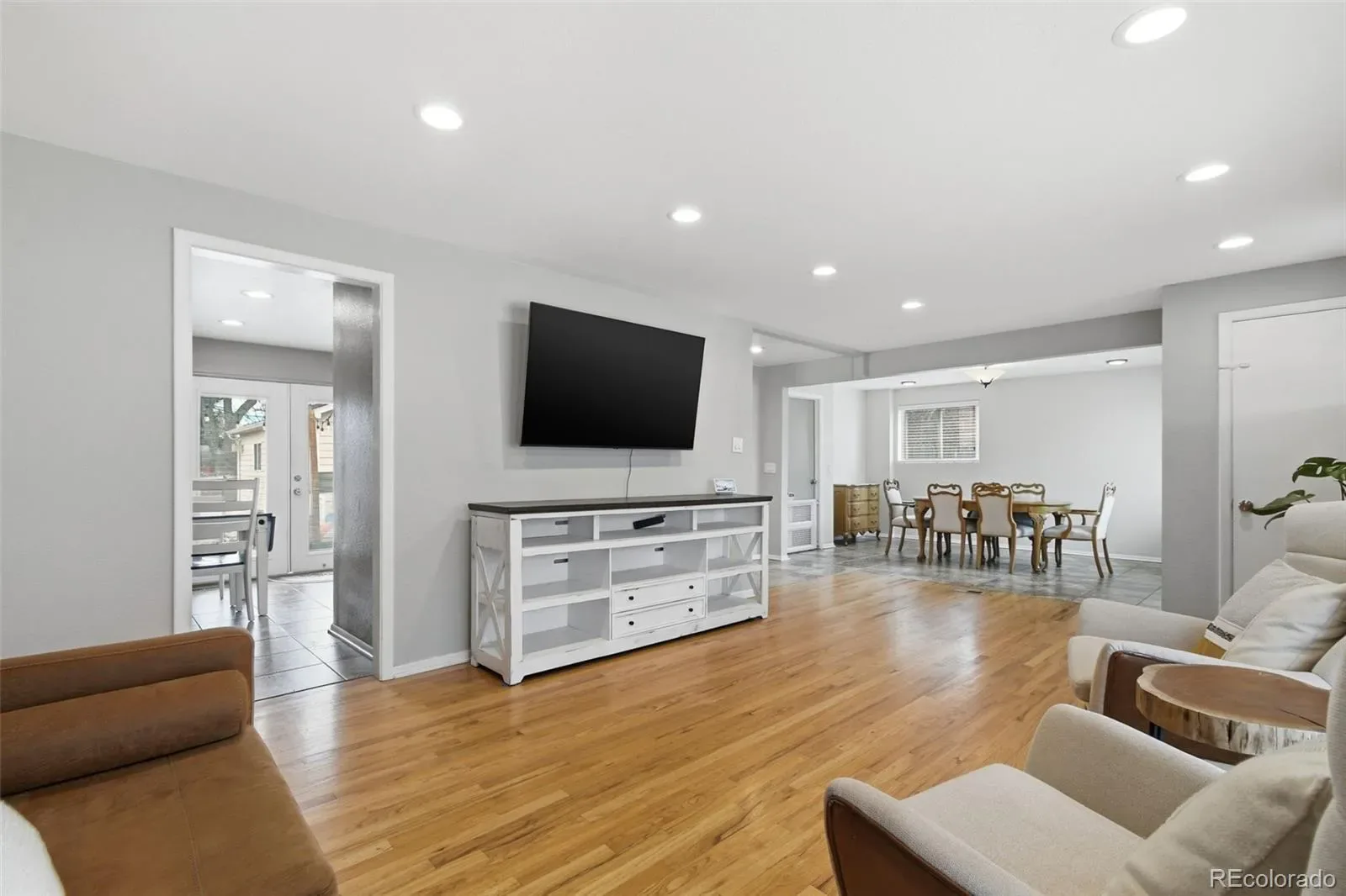 03192026213459 1600 7