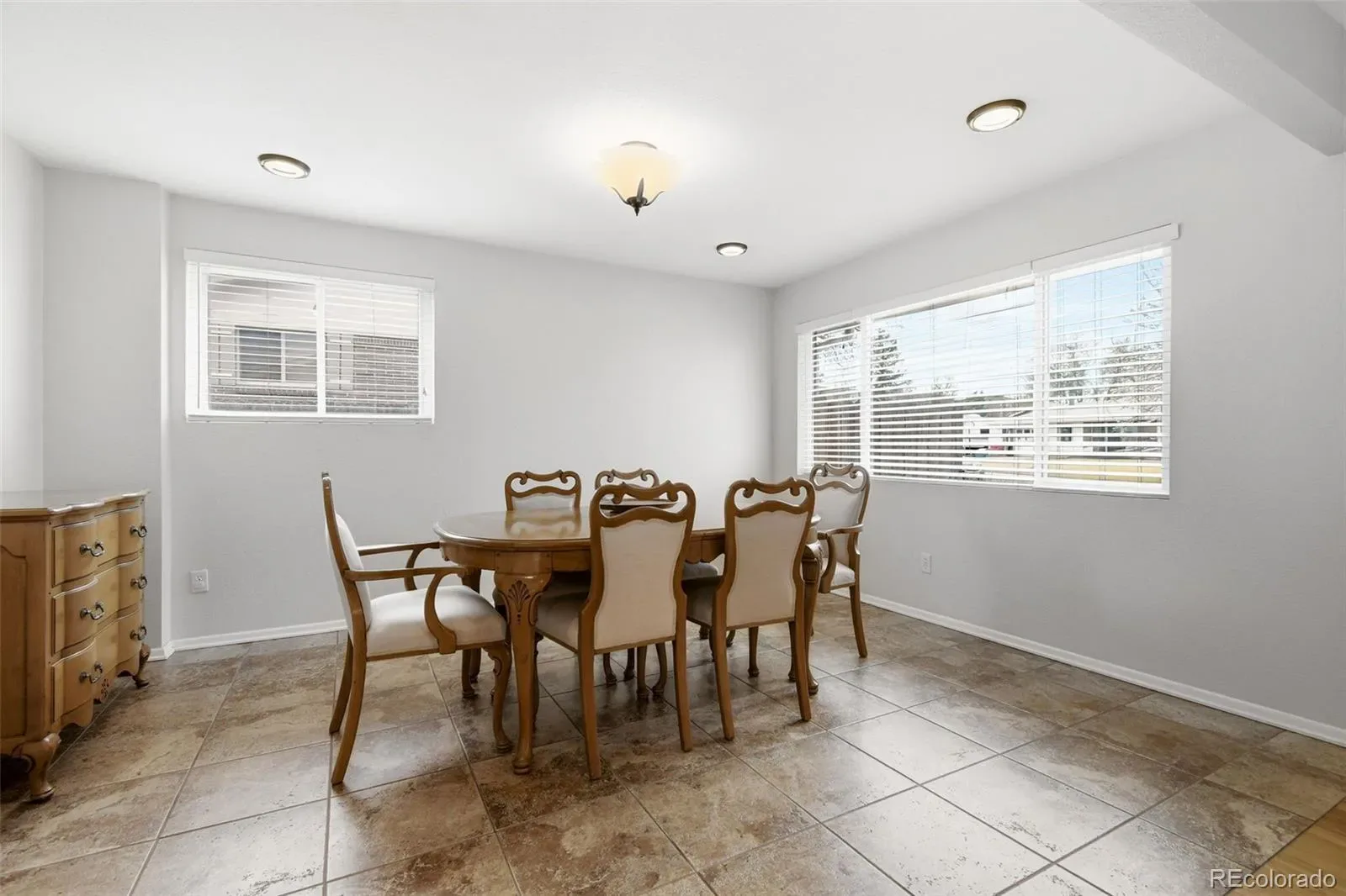 03192026213459 1600 8