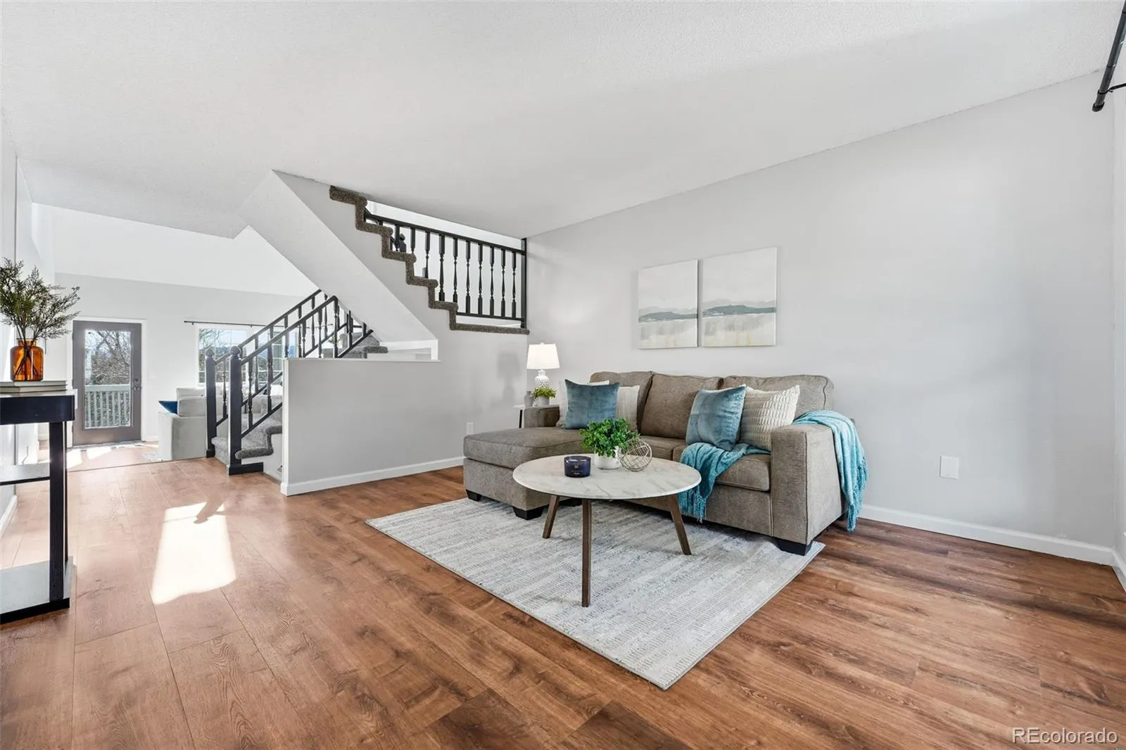 04152026032006 1600 10