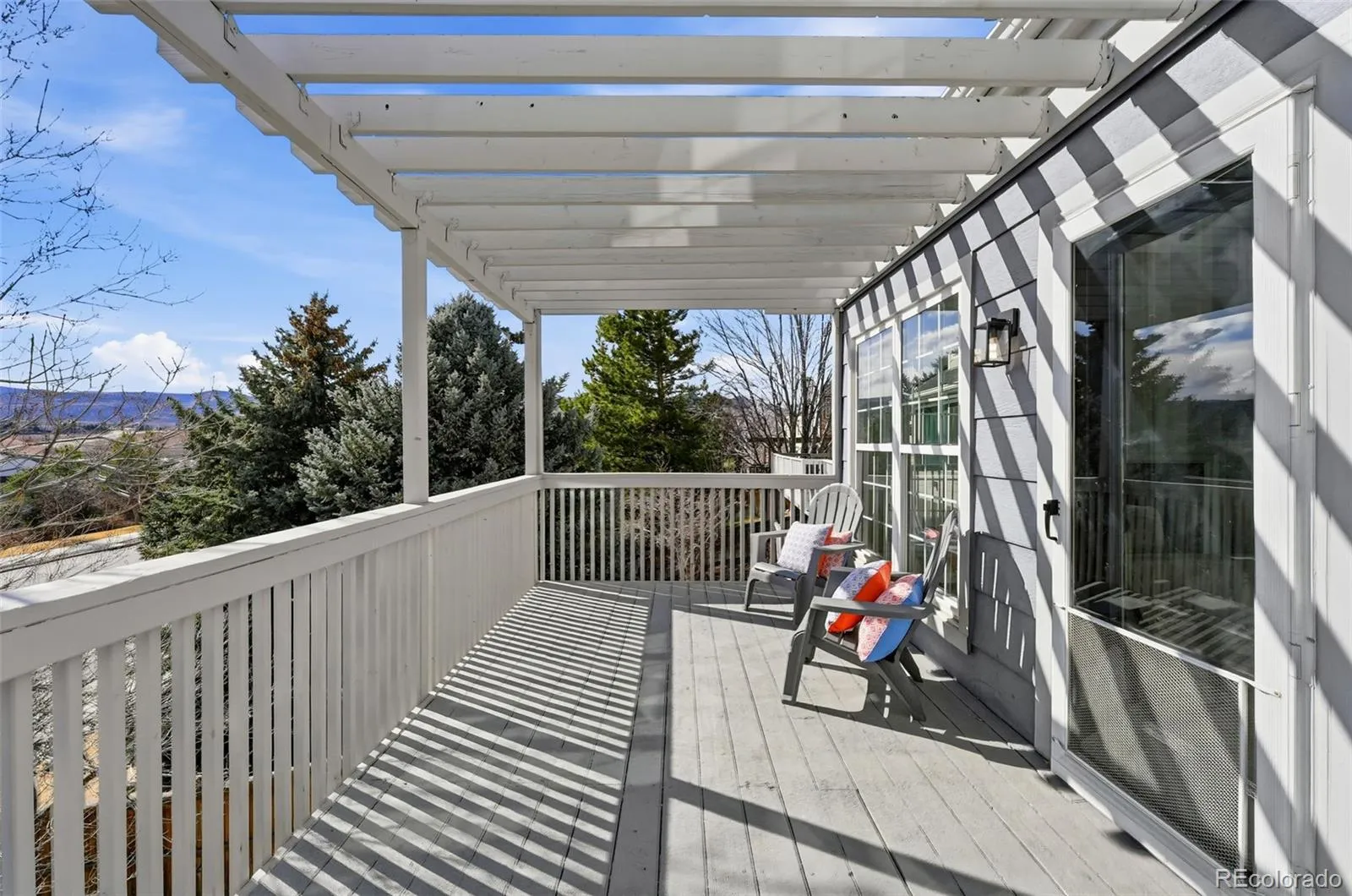 04152026032006 1600 14