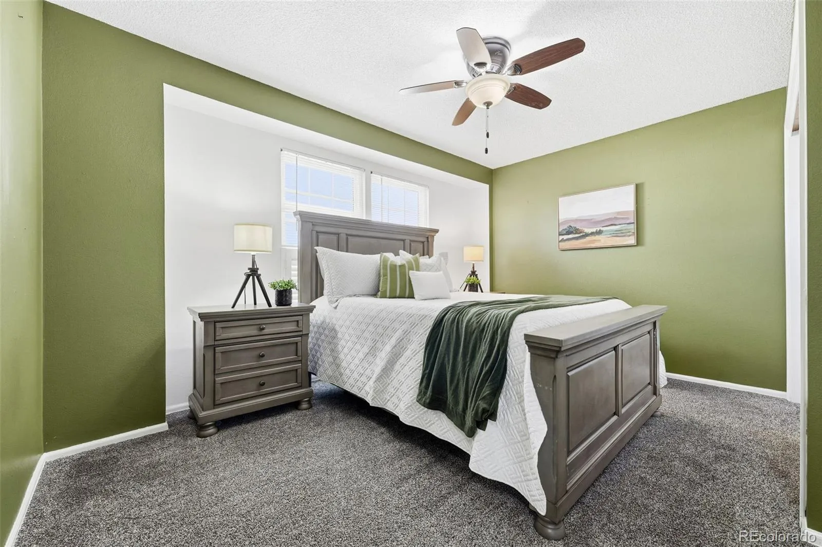 04152026032006 1600 16