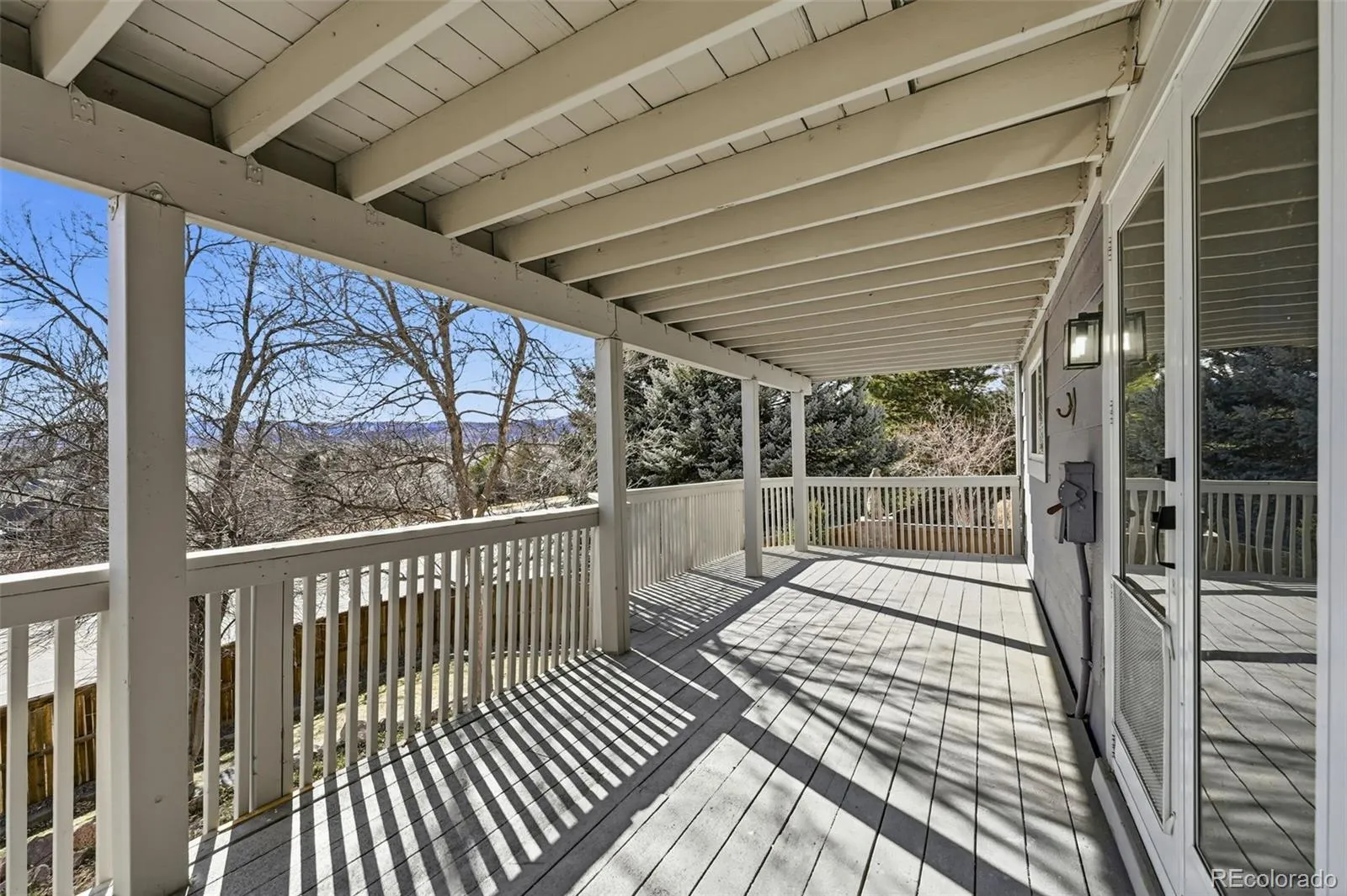 04152026032006 1600 25