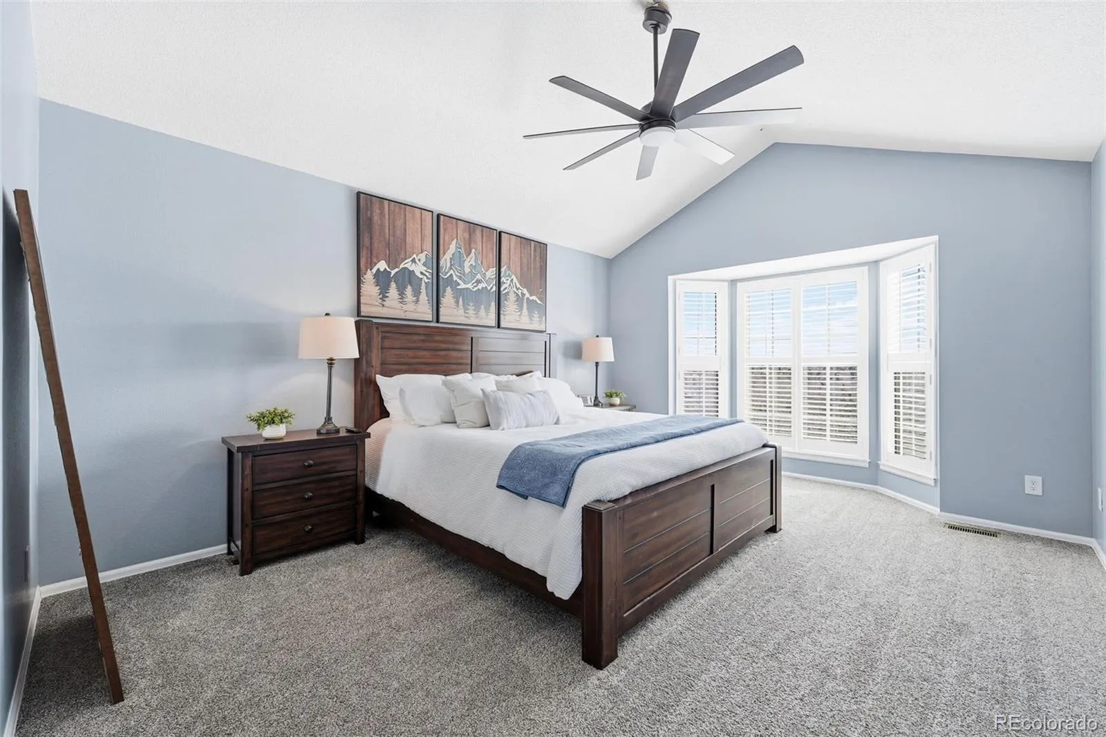 04152026032006 1600 7