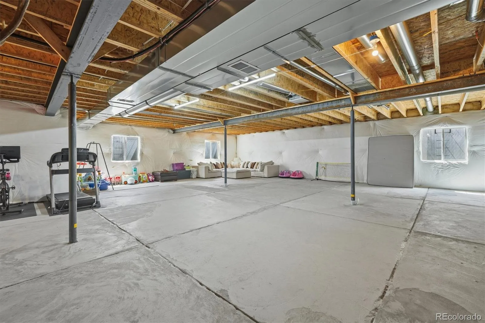 3258 Carabiner Street Castle Rock CO 80108 MLS #REC8475558 08062026040344 1600 36