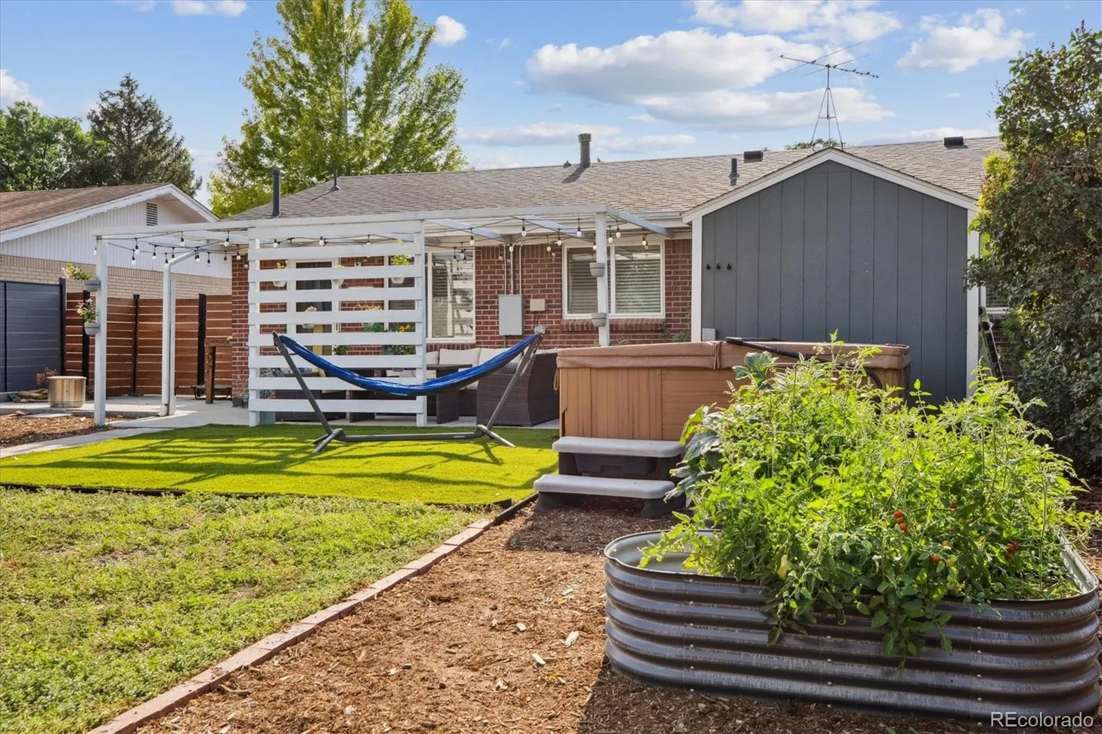 03162026190546 1600 22