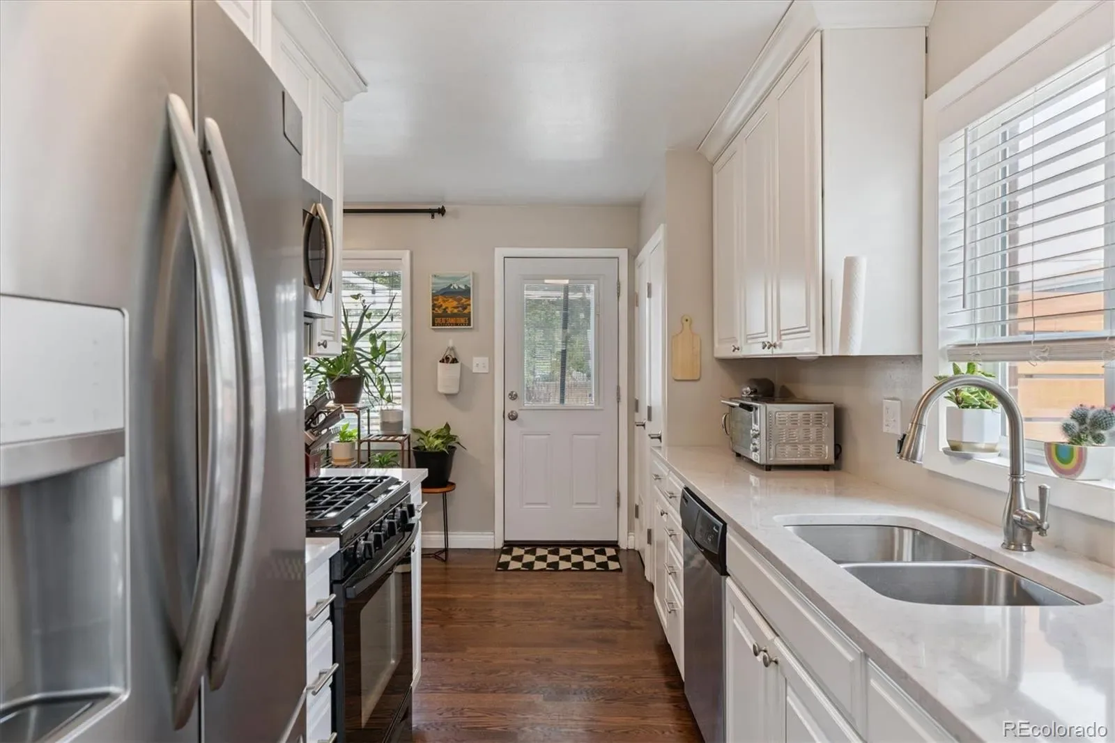 03162026190546 1600 8