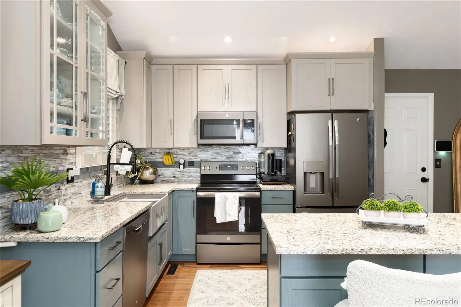 03262026233649 1600 44