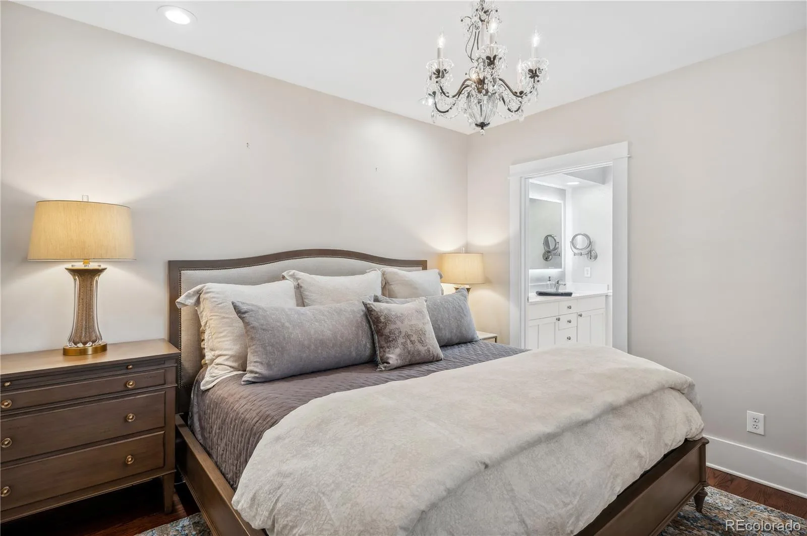 329 S Williams Street Denver CO 80209 MLS #REC8480137 06032026184437 1600 12