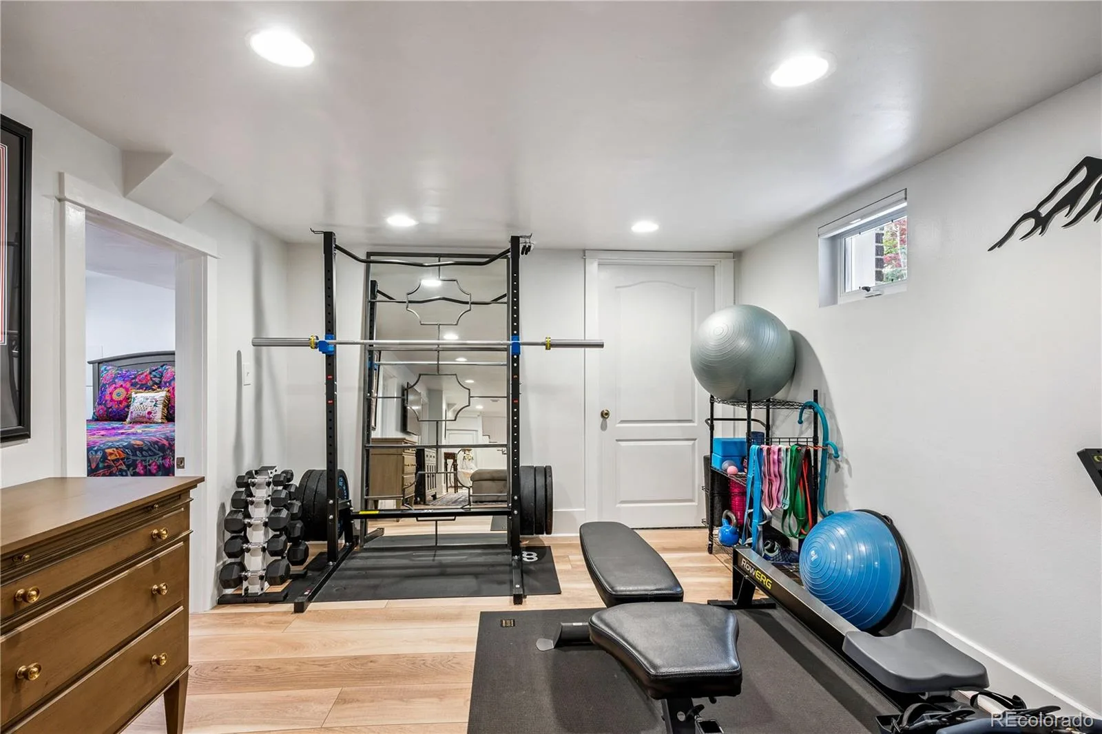 329 S Williams Street Denver CO 80209 MLS #REC8480137 06032026184437 1600 21