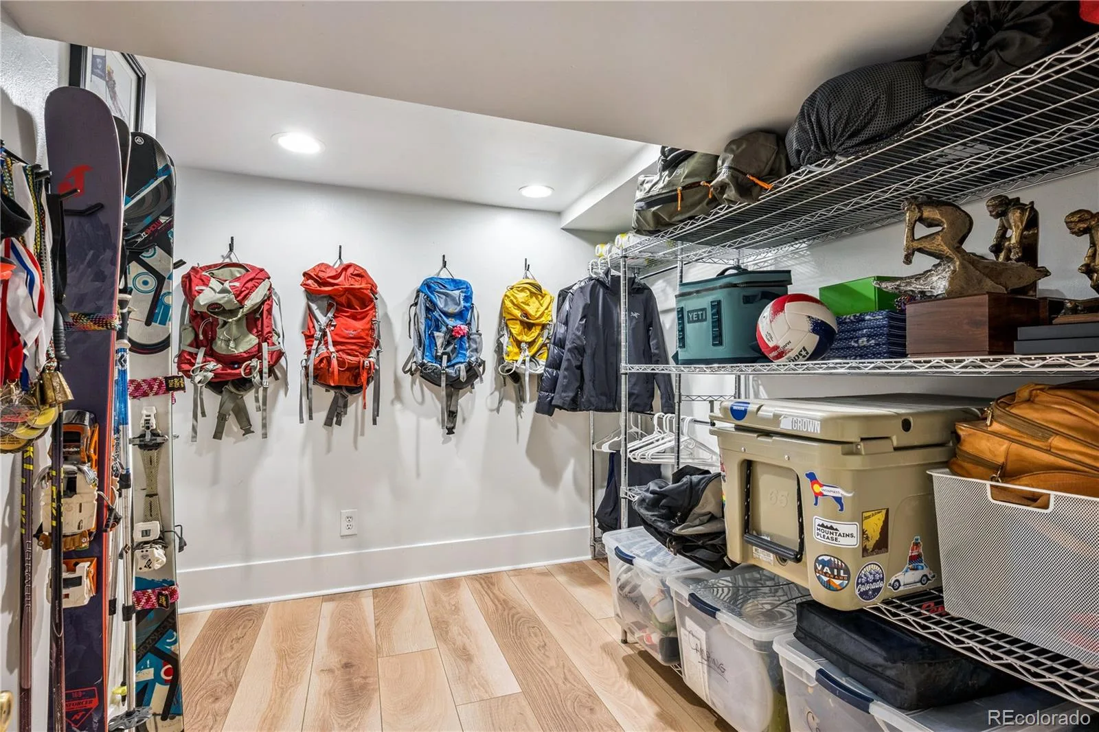 329 S Williams Street Denver CO 80209 MLS #REC8480137 06032026184437 1600 24
