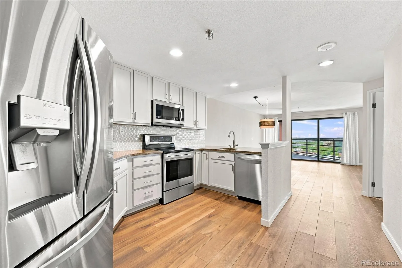 100 Park Avenue #903 Denver CO 80205 | MLS #REC8480866 08072026192519 1600 11