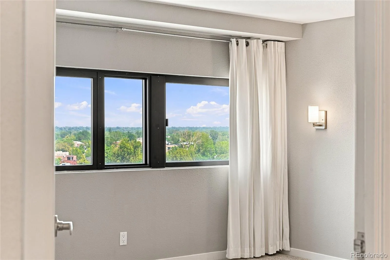 100 Park Avenue #903 Denver CO 80205 | MLS #REC8480866 08072026192519 1600 22