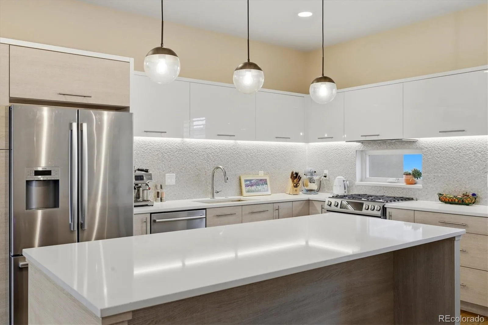 1714 Hooker Street Denver CO 80204 | MLS #REC8483501 08272026002049 1600 12