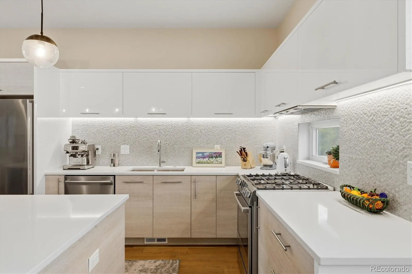 1714 Hooker Street Denver CO 80204 | MLS #REC8483501 08272026002049 1600 9