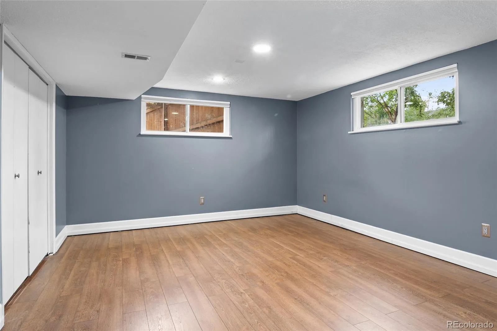 1846 S Cole Court Lakewood CO 80228 MLS #REC8485808 05212026190652 1600 17