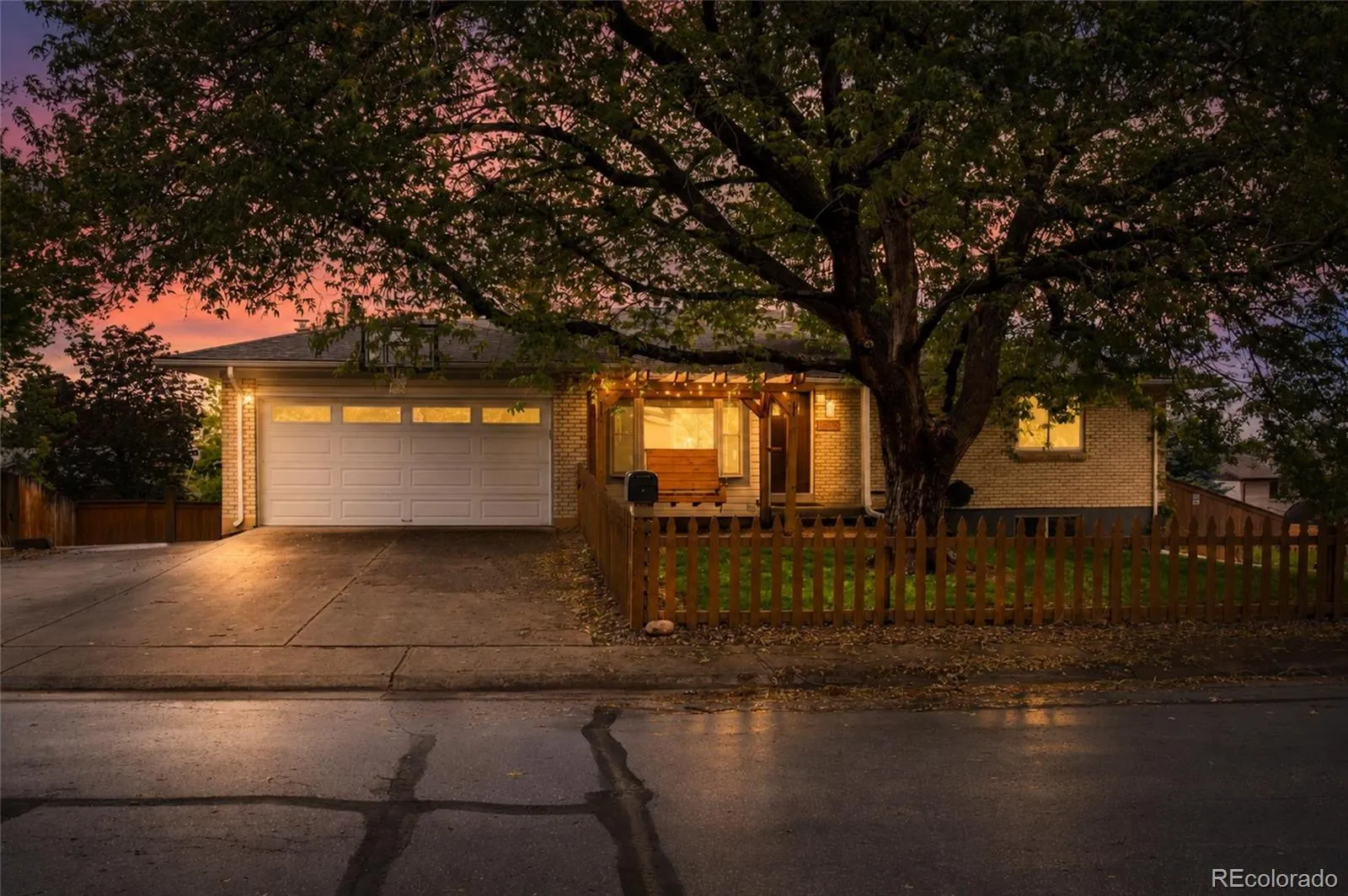 1846 S Cole Court Lakewood CO 80228 MLS #REC8485808 05212026190652 1600 30