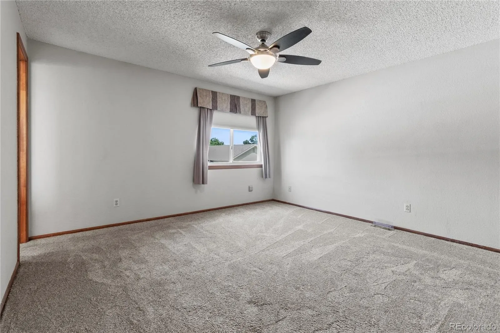 03142026005019 1600 22