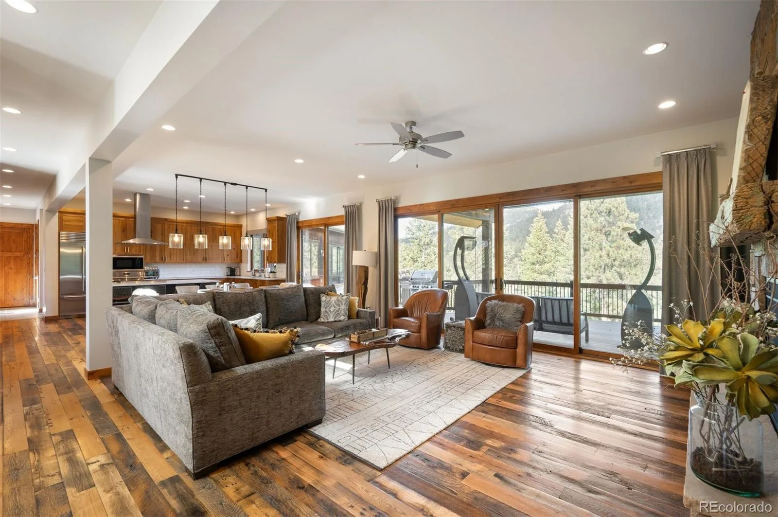 6056 Stone Creek Drive Evergreen CO 80439 | MLS #REC8486559 08072026000610 1600 4