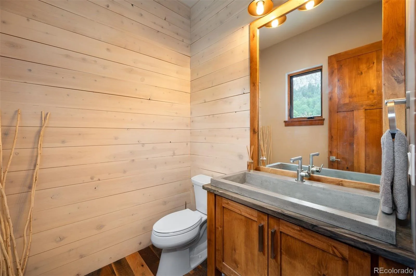 6056 Stone Creek Drive Evergreen CO 80439 | MLS #REC8486559 08072026000610 1600 40