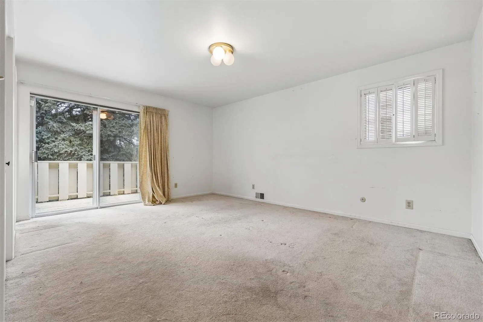 04152026235235 1600 10