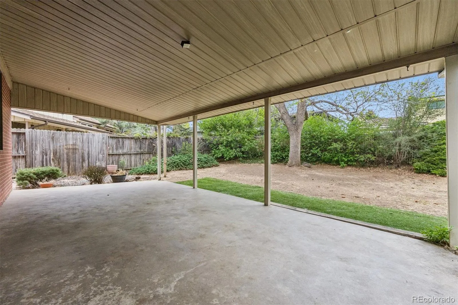 04152026235235 1600 18