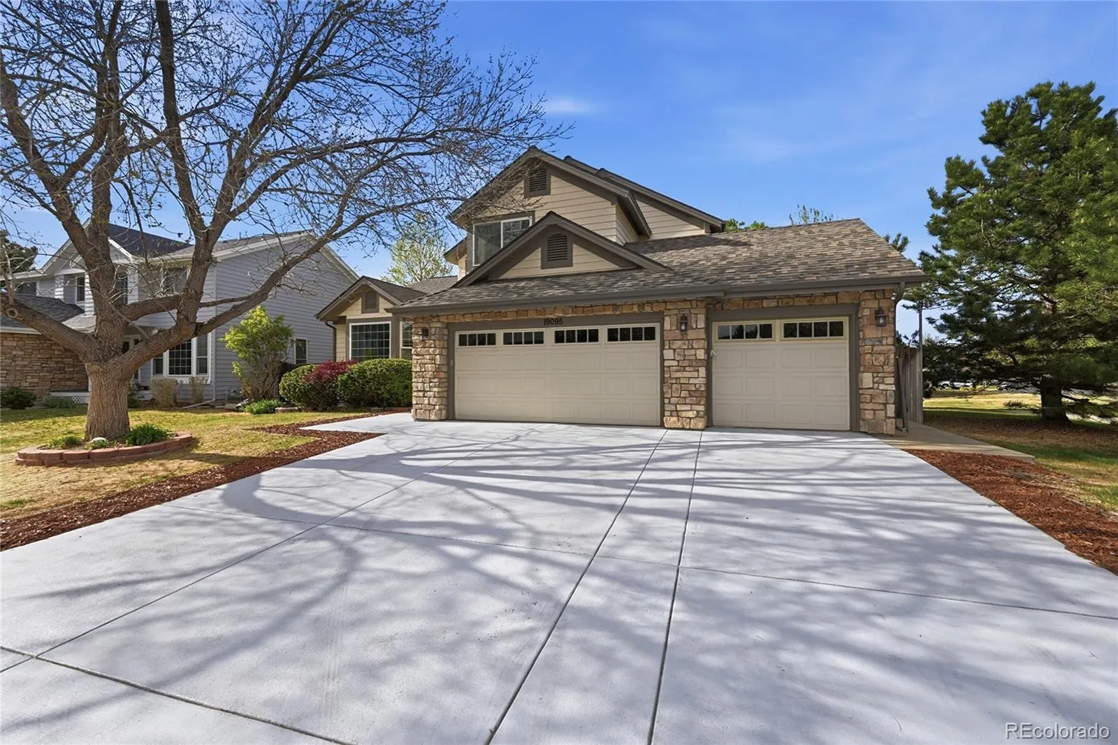 19095 E Progress Avenue Centennial CO 80015 MLS #REC8490518 04242026185055 1600 1