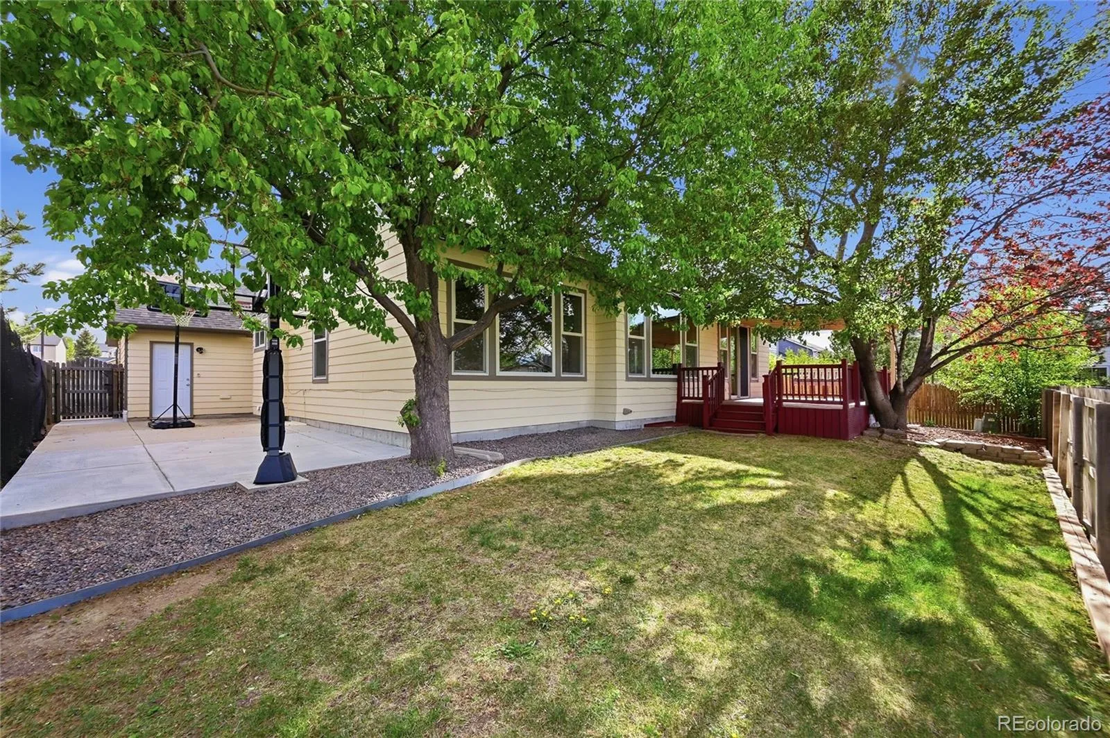 19095 E Progress Avenue Centennial CO 80015 MLS #REC8490518 04242026185055 1600 33