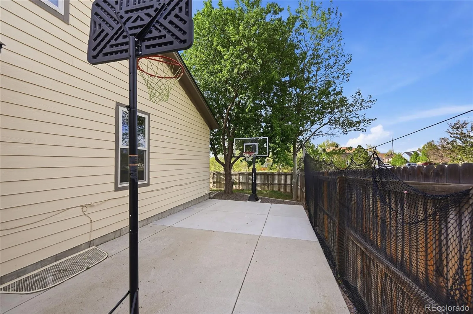 19095 E Progress Avenue Centennial CO 80015 MLS #REC8490518 04242026185055 1600 34