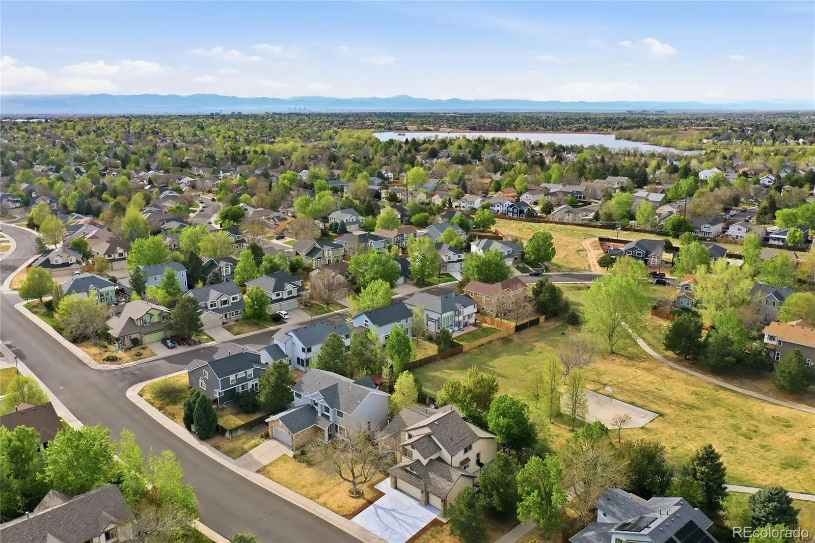 19095 E Progress Avenue Centennial CO 80015 MLS #REC8490518 04242026185055 1600 48