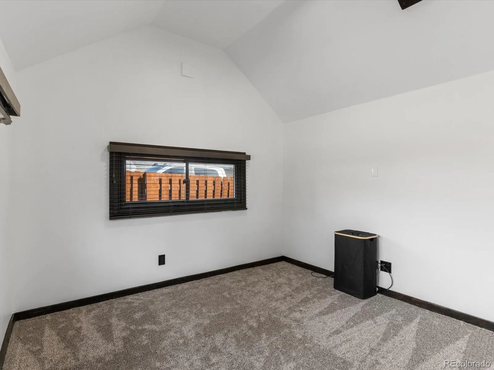 11794 W 13th Avenue Lakewood CO 80401 MLS #REC8490972 04272026194848 1600 23