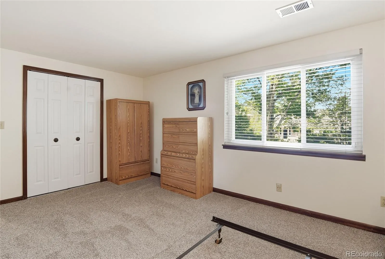 6043 S Glencoe Way Centennial CO 80121 MLS #REC8494161 05202026223330 1600 17
