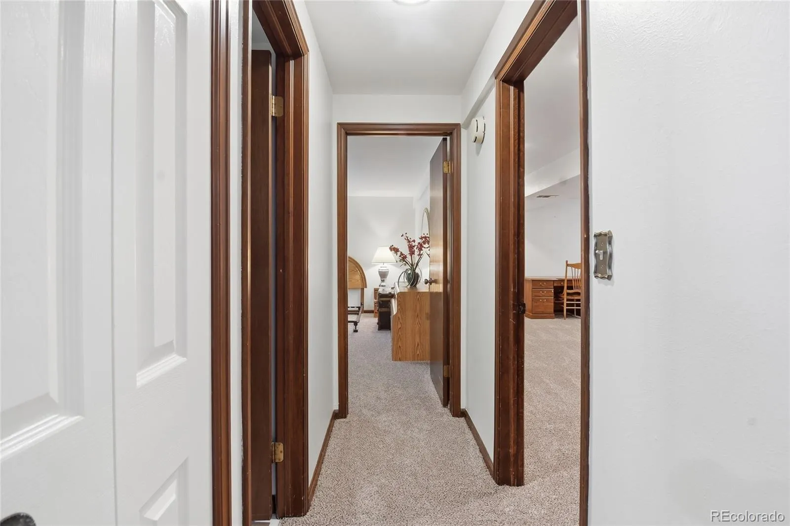 6043 S Glencoe Way Centennial CO 80121 MLS #REC8494161 05202026223330 1600 23