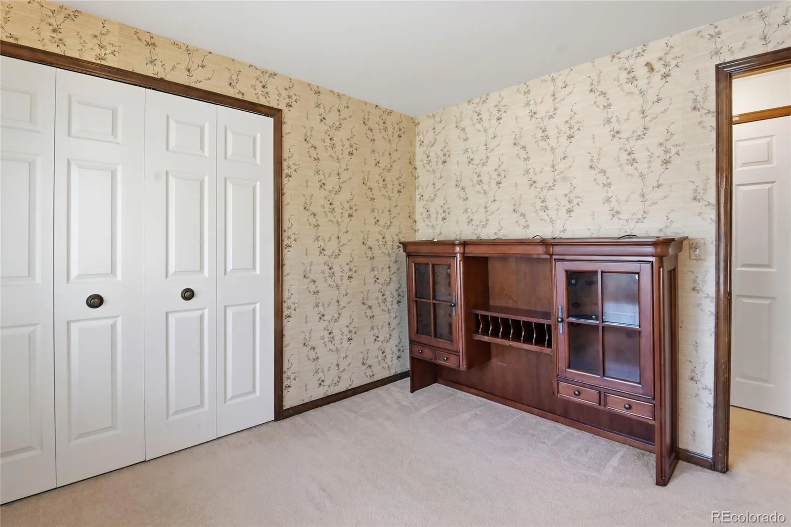 6043 S Glencoe Way Centennial CO 80121 MLS #REC8494161 05202026223330 1600 34