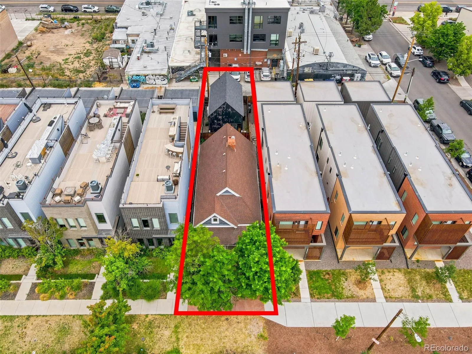 3251 Lawrence Street Denver CO 80205 MLS #REC8497051 07102026154639 1600 1