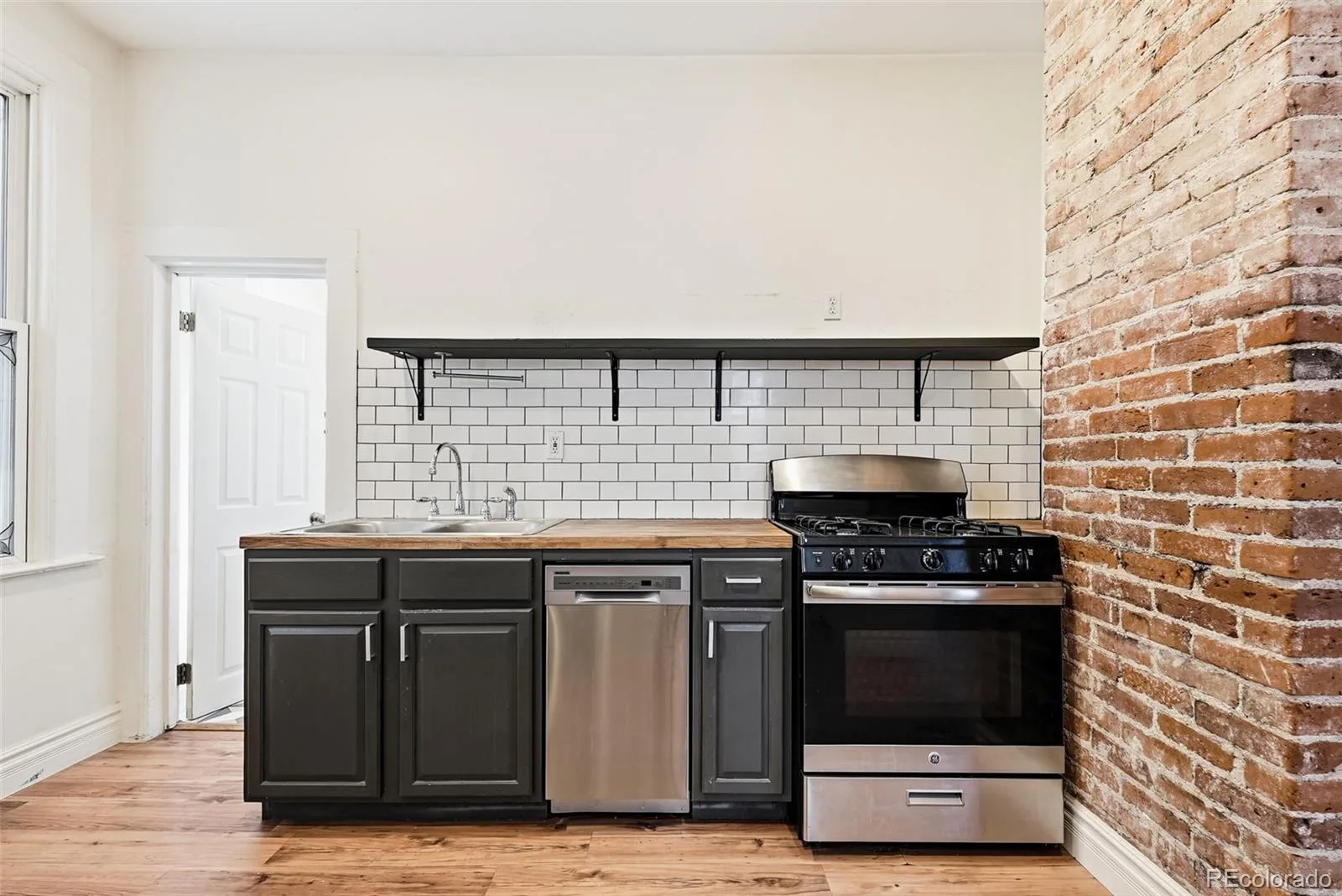 3251 Lawrence Street Denver CO 80205 MLS #REC8497051 07102026154639 1600 15