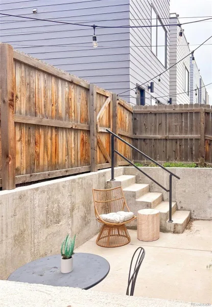 3251 Lawrence Street Denver CO 80205 MLS #REC8497051 07102026154639 800 23