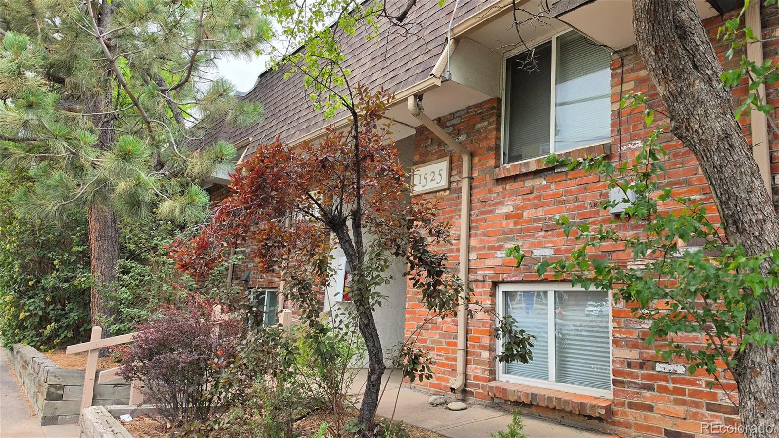 1525 S Holly Street #104 Denver CO 80222 MLS #REC8497569 06222026215918 1600 18