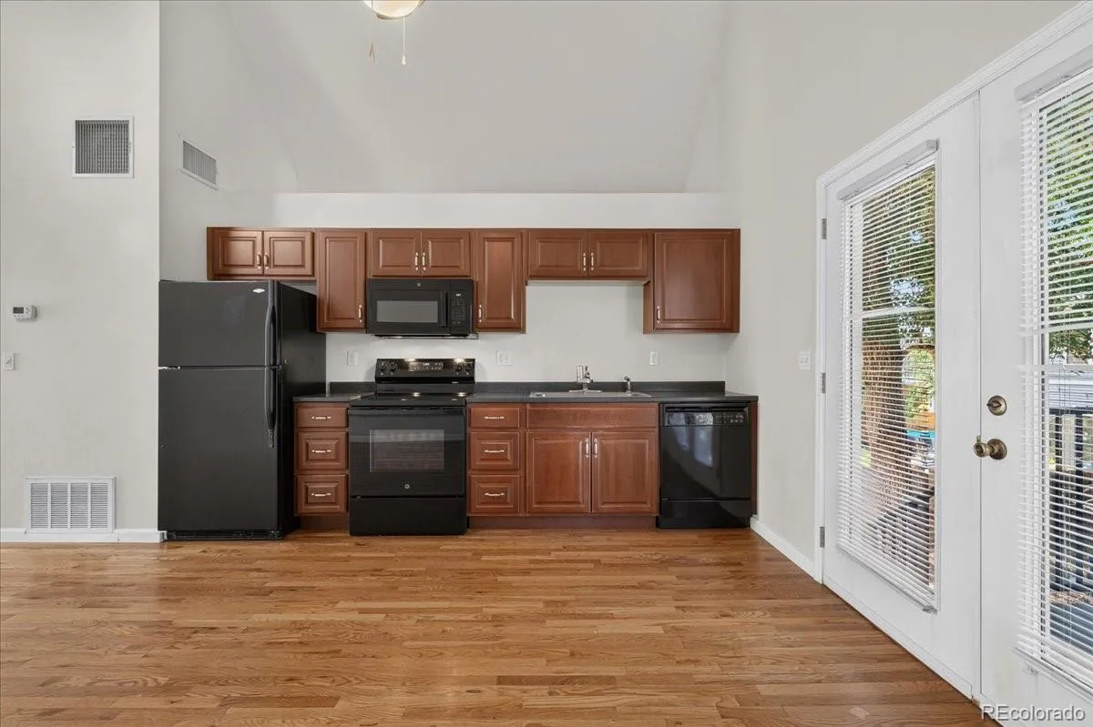 352 Bannock Street Denver CO 80223 | MLS #REC8498052 10152026234753 1200 33