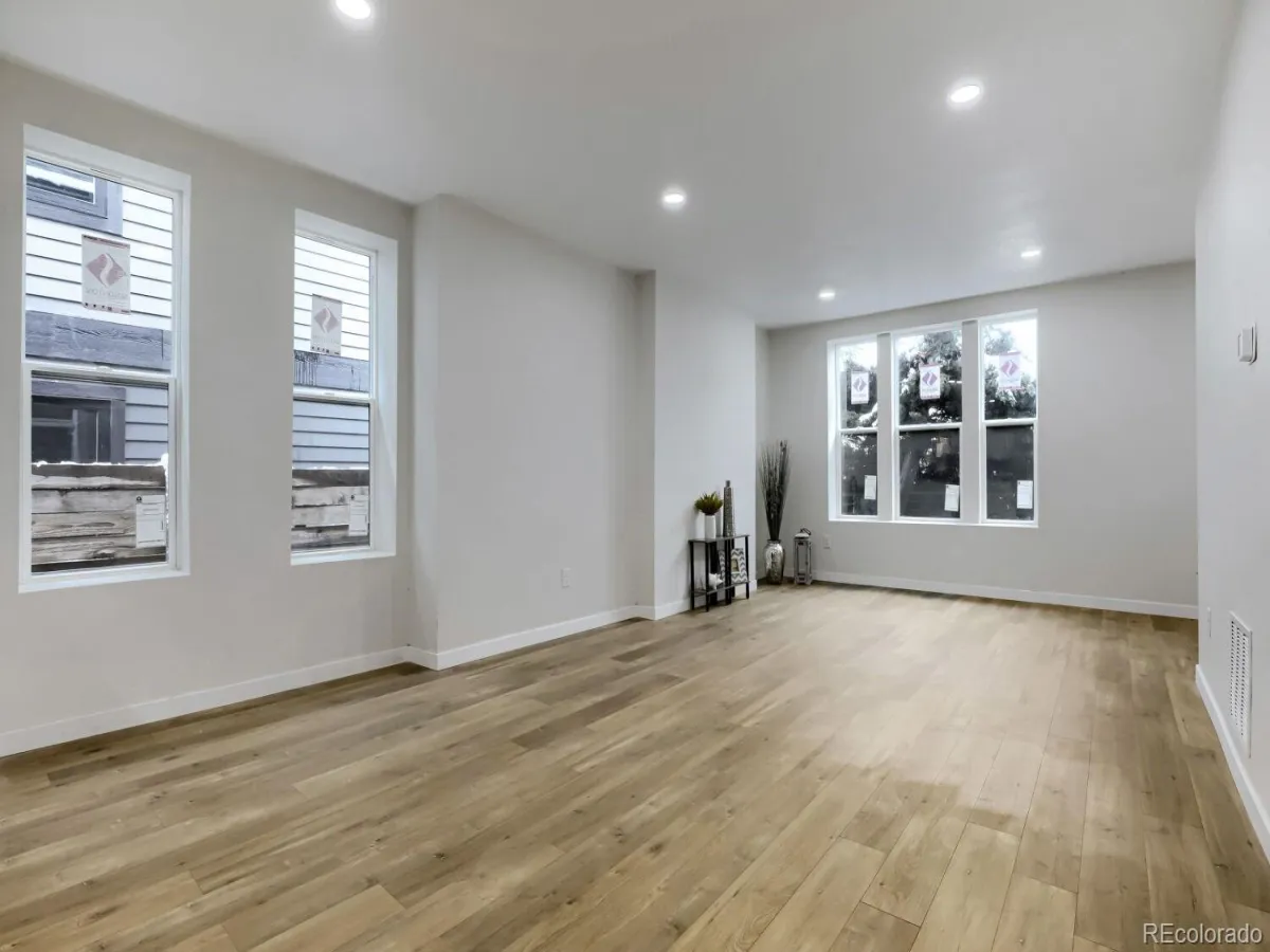 3824 N Williams Street Denver CO 80205 MLS #REC8500047 05072026191301 1200 7